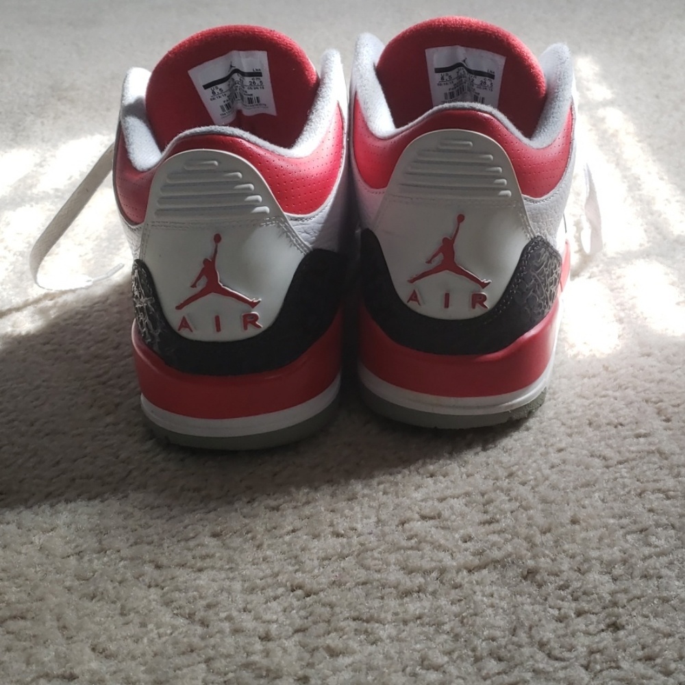 Jordan fire red 3s - Picture 3 of 4